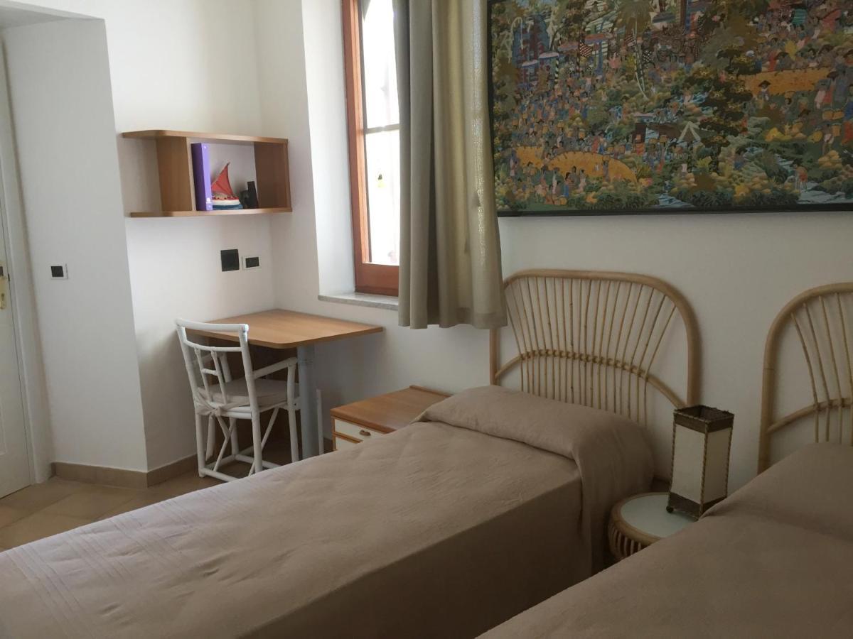 Velalatina Residence B&B Soverato - Camera Maestrale & Camera Tramontana โซเวราโต มาริน่า ภายนอก รูปภาพ
