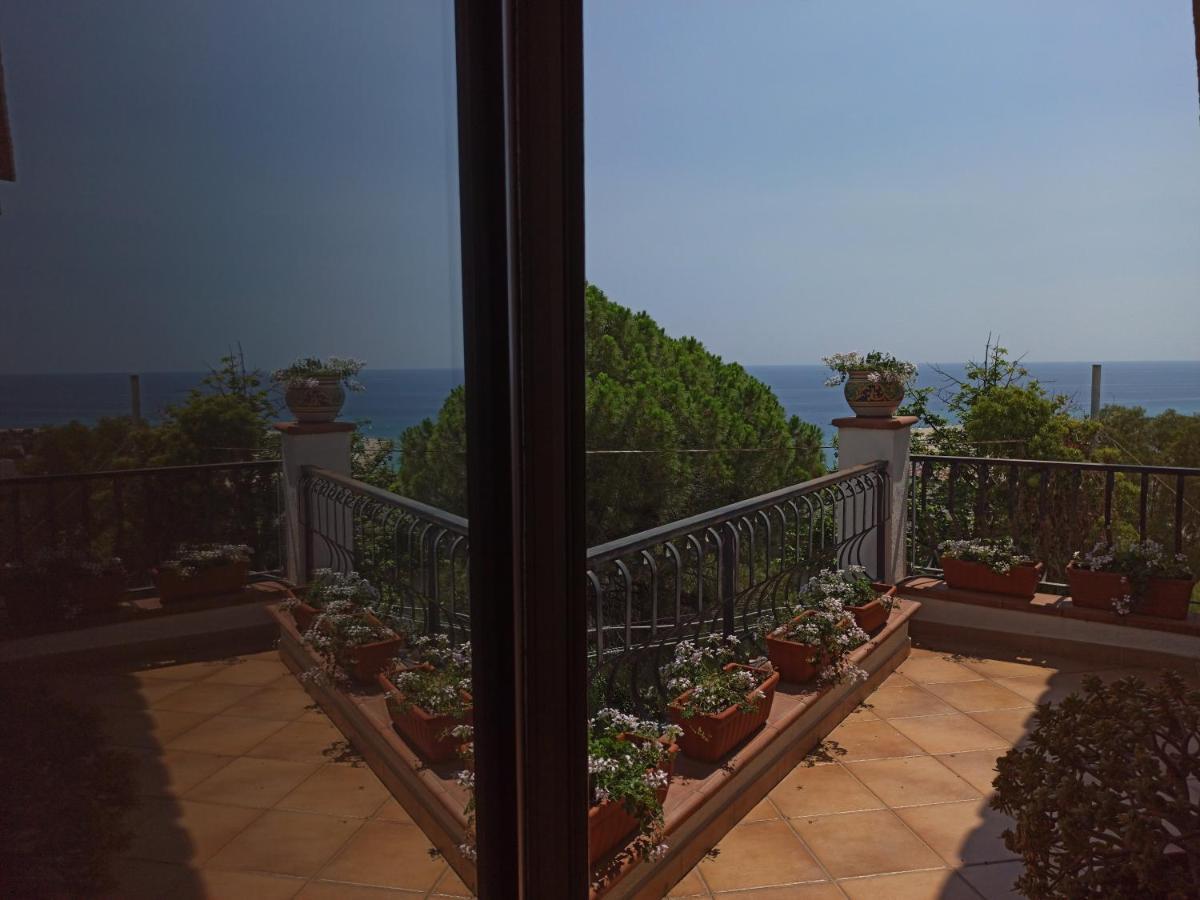 Velalatina Residence B&B Soverato - Camera Maestrale & Camera Tramontana โซเวราโต มาริน่า ภายนอก รูปภาพ