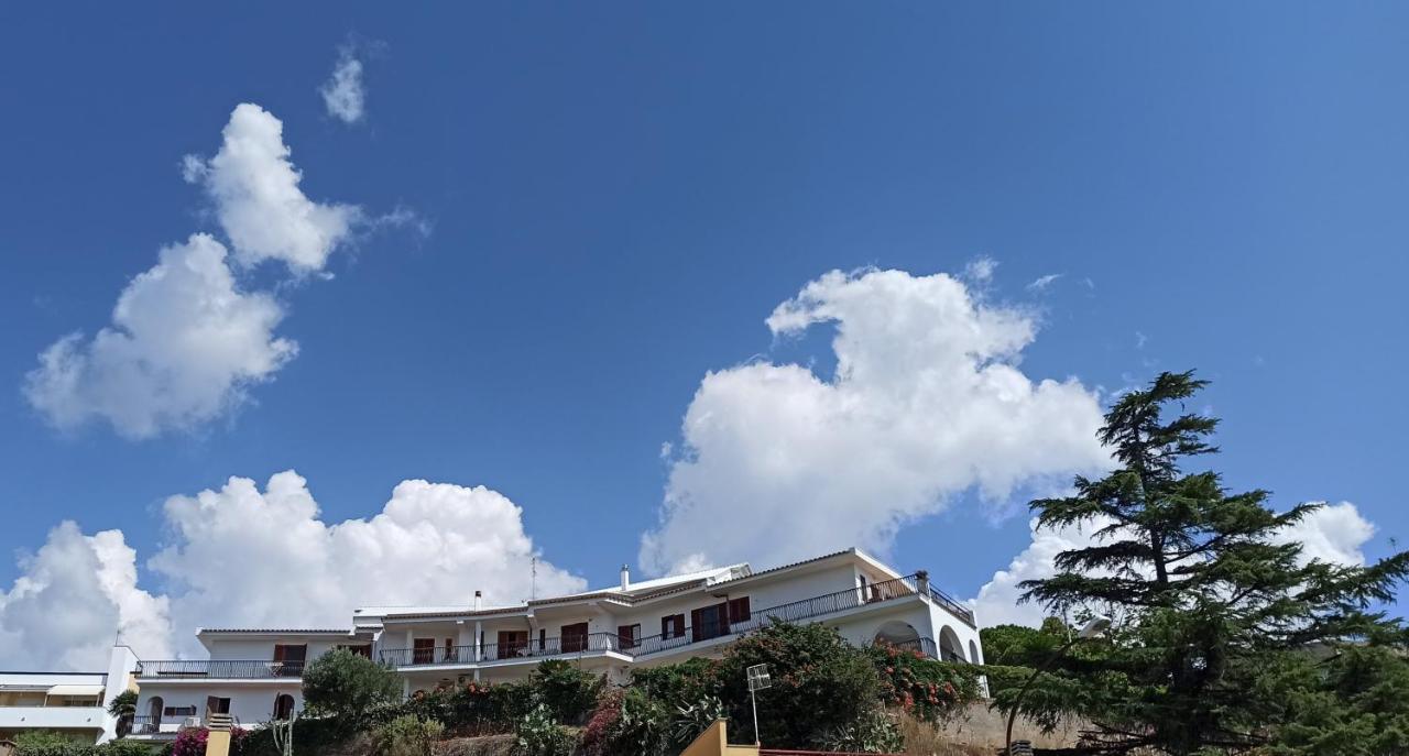 Velalatina Residence B&B Soverato - Camera Maestrale & Camera Tramontana โซเวราโต มาริน่า ภายนอก รูปภาพ